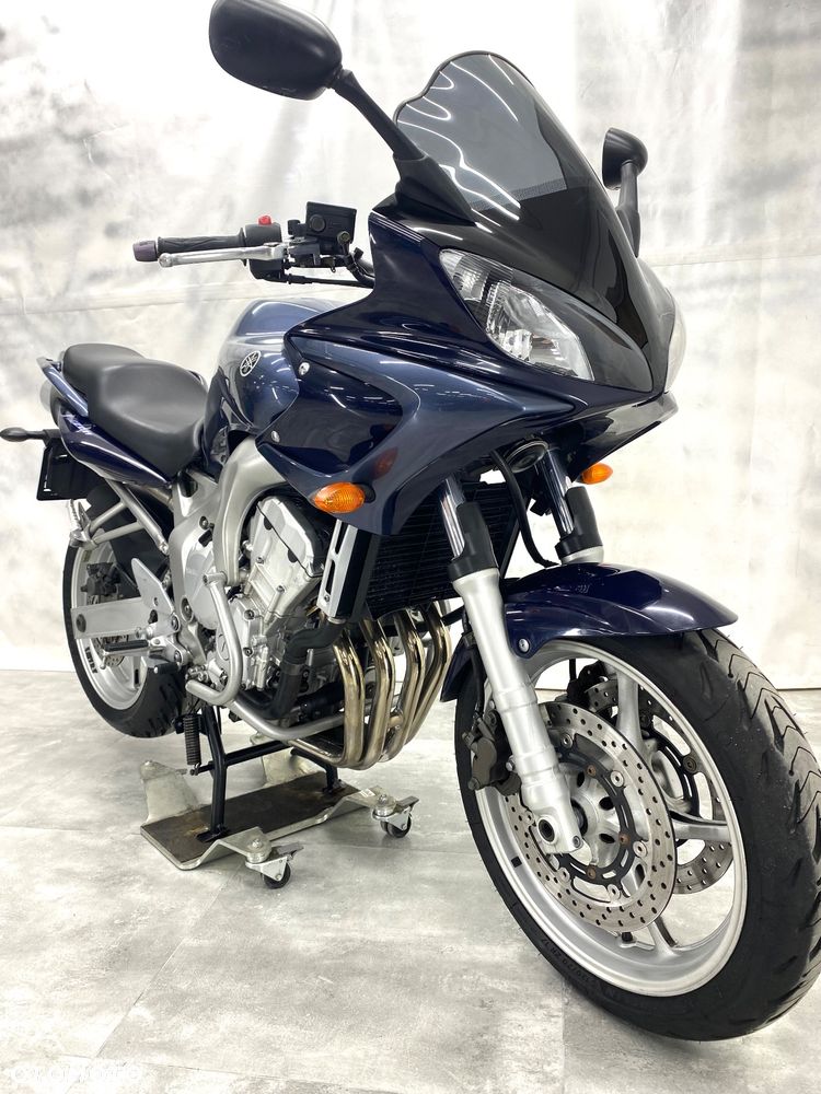 Yamaha FZ6 - 21