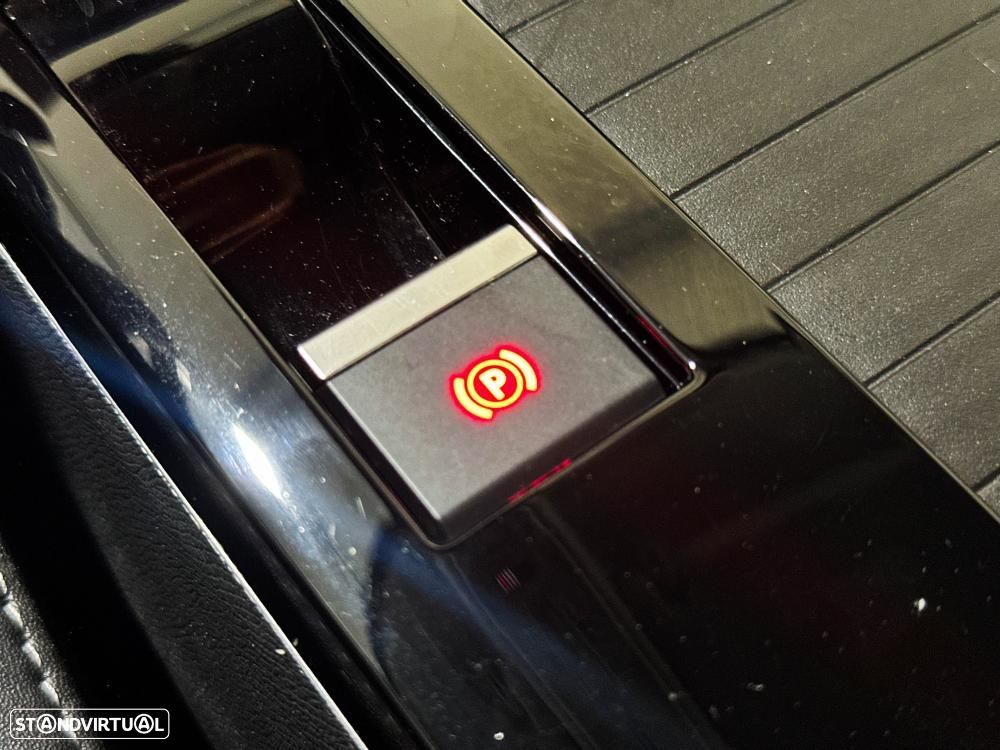 Citroën C4 PureTech 130 Stop&Start EAT8 PLUS - 46