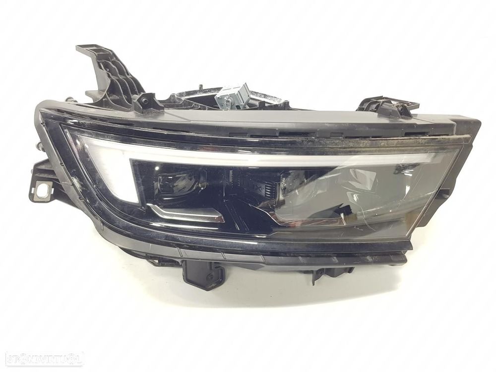 FAROL DIREITO OPEL ASTRA L SPORTS TOURER - 1