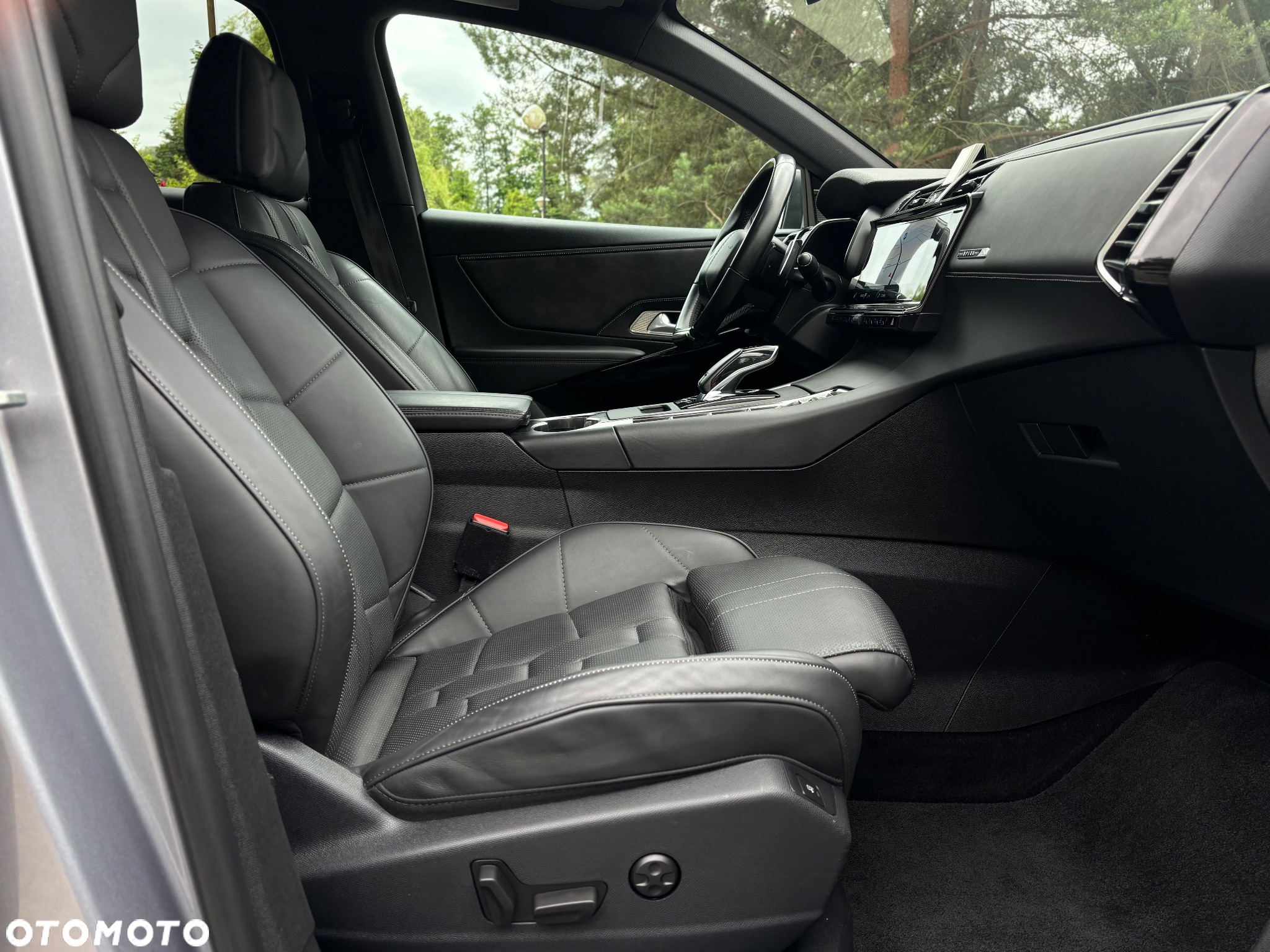 DS Automobiles DS 7 Crossback 2.0 BlueHDi So Chic - 23
