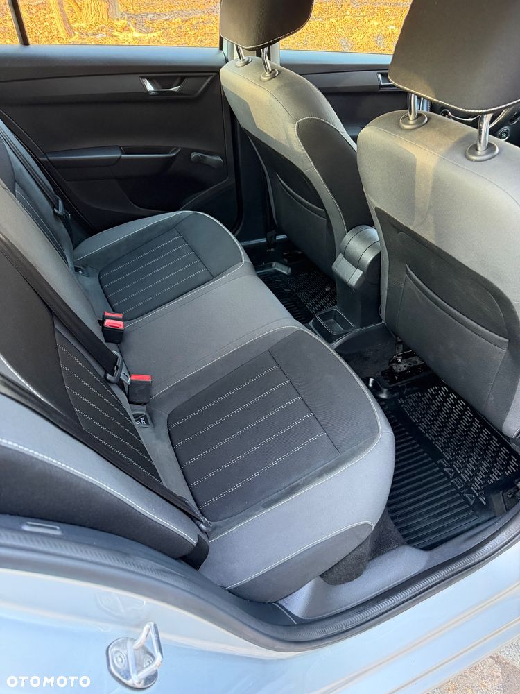 Skoda Fabia 1.0 TSI Style - 18