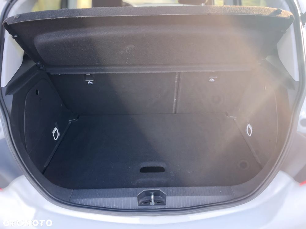Opel Corsa 1.4 Color Edition - 20