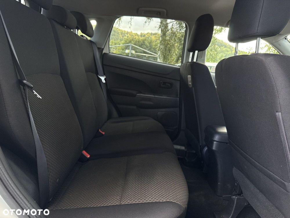 Mitsubishi ASX 2.0 Invite - 30