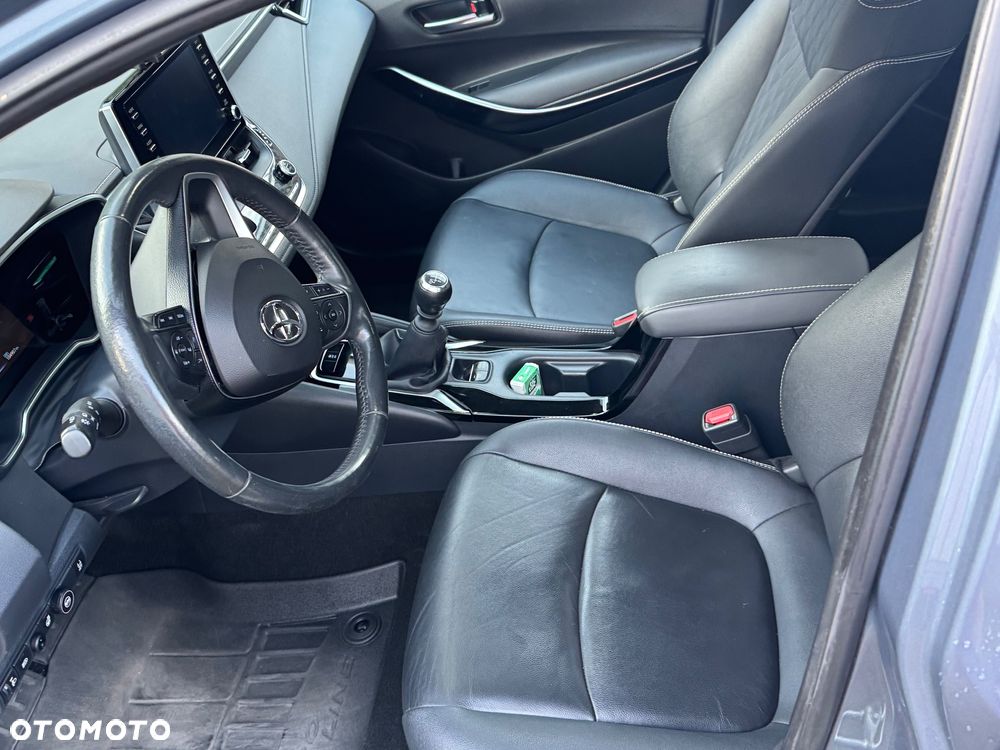 Toyota Corolla 1.6 Executive - 9