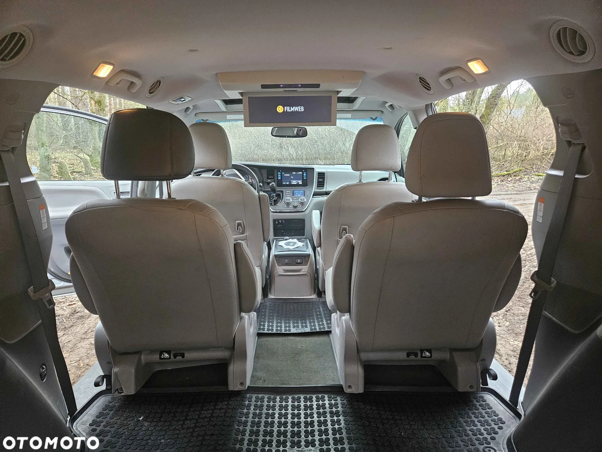 Toyota Sienna 3.5 V6 XLE AWD - 18