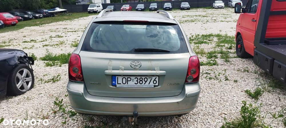 Toyota Avensis 2.0 VVT-i Prestige - 7