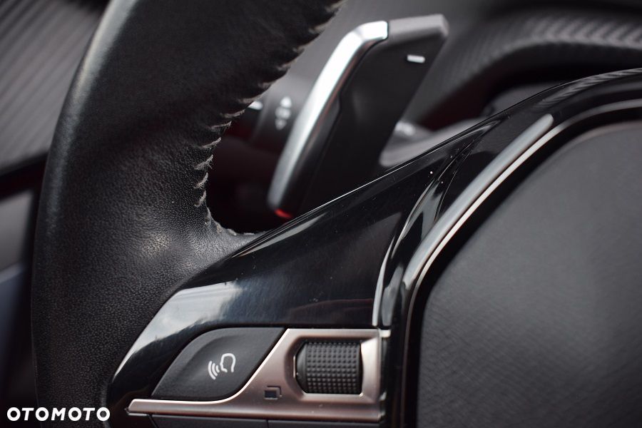 Peugeot 2008 PureTech 130 EAT8 Allure - 21