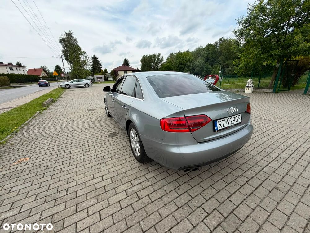 Audi A4 Limousine 2.0 TFSI Limited Edition - 8