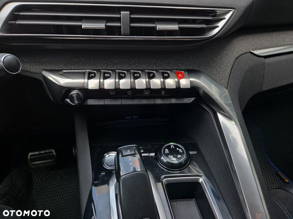 Peugeot 3008 2.0 BlueHDi Crossway S&S EAT8 - 16