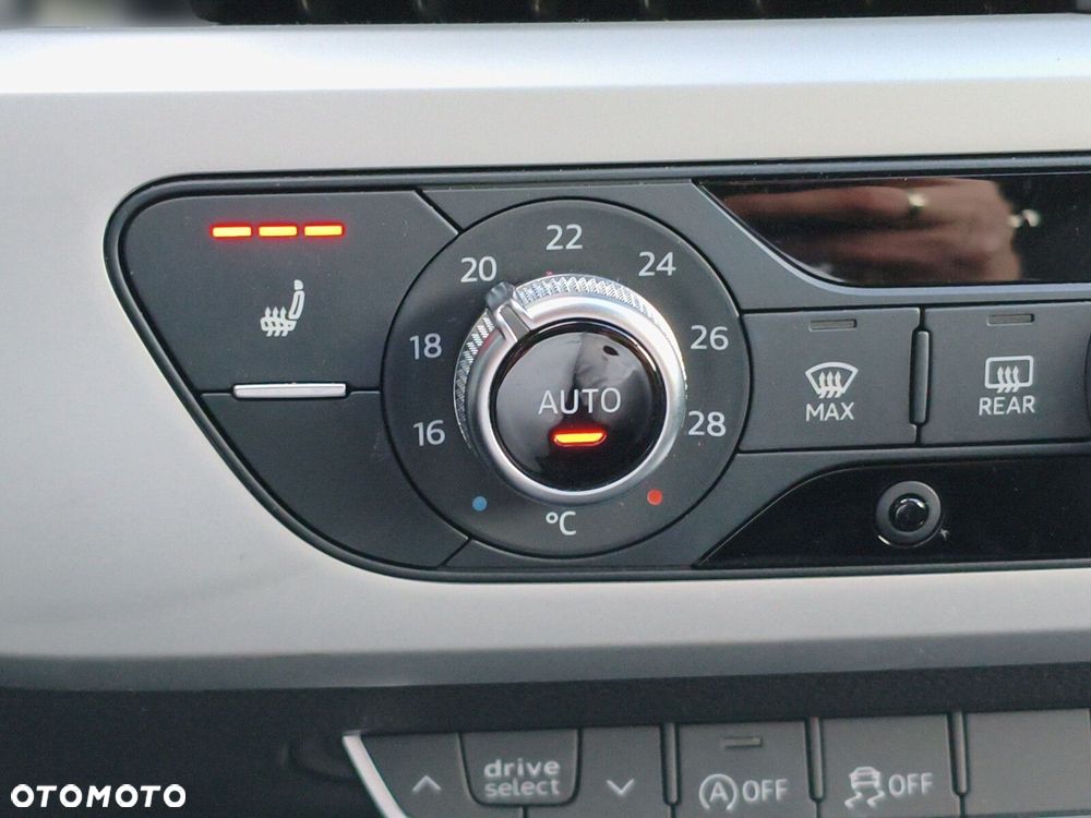 Audi A4 Avant - 34