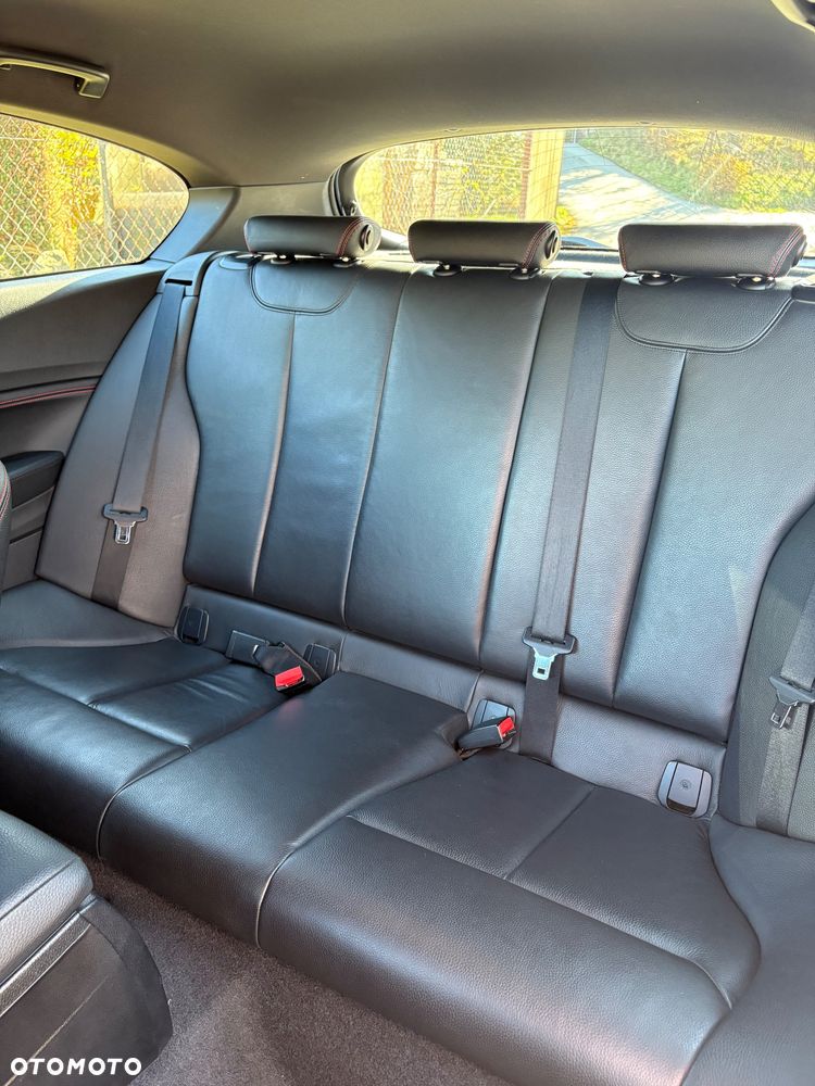 BMW Seria 1 118d xDrive Sport Line - 13