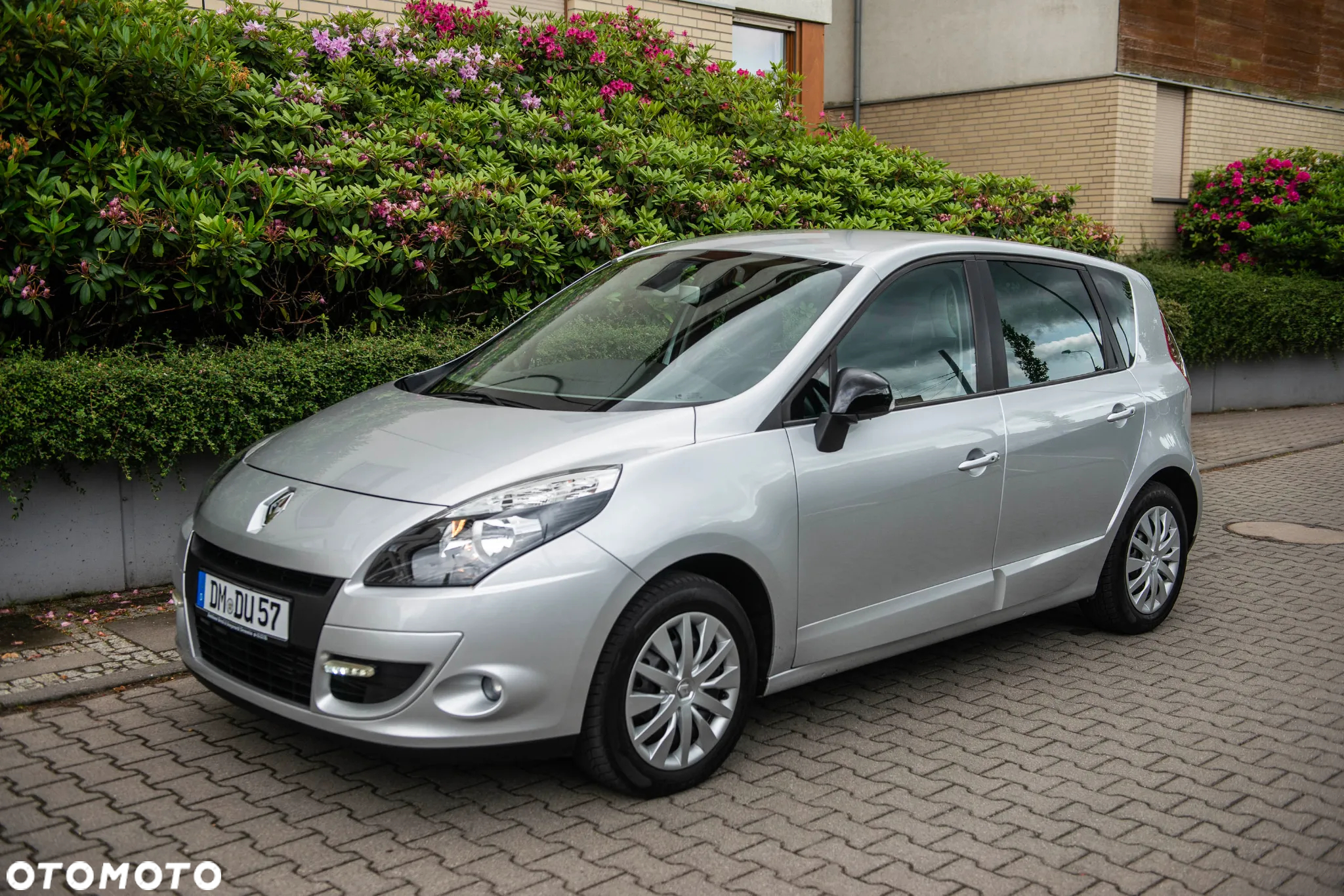 Renault Scenic 1.9 dCi Emotion Plus - 7