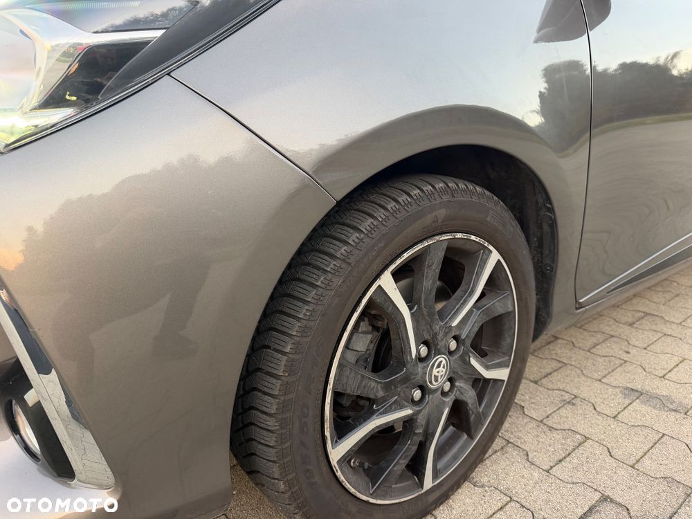 Toyota Yaris - 14