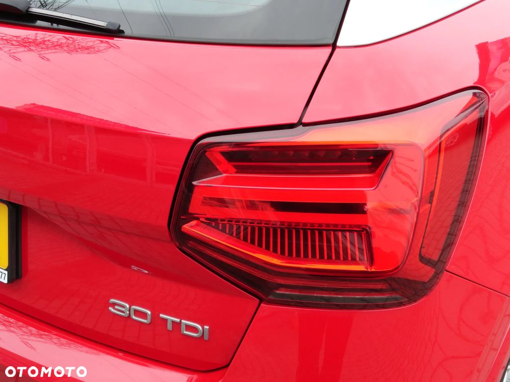 Audi Q2 30 TDI S tronic sport - 32