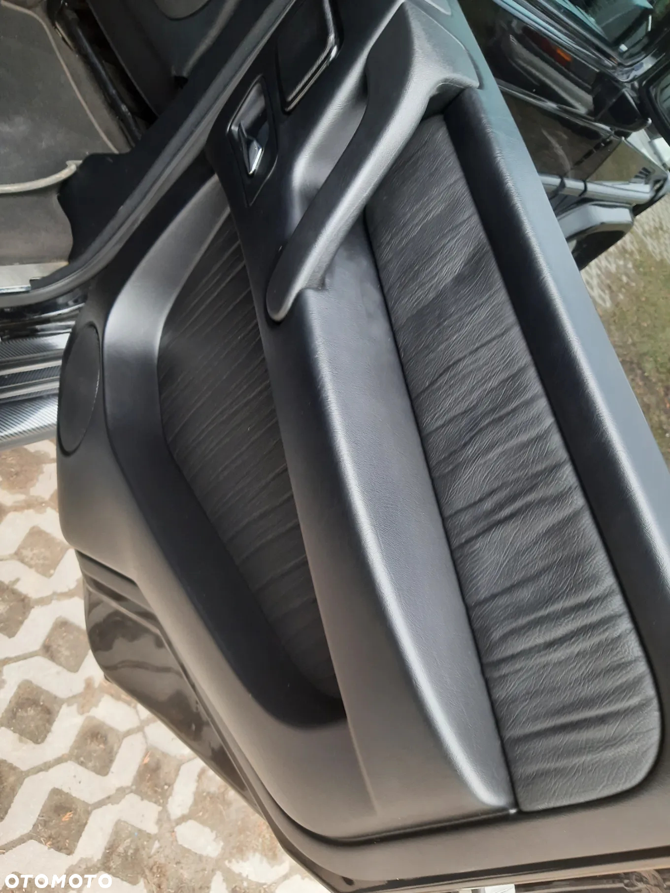 Mercedes-Benz Klasa G 500 Automatik Grand Edition - 3