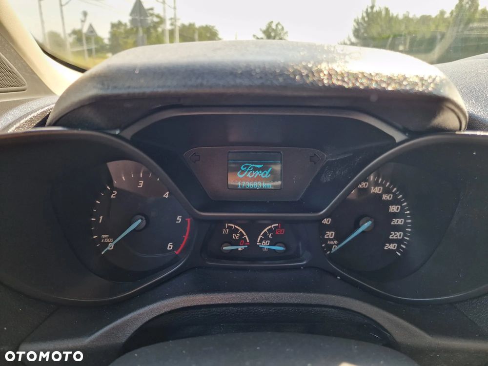Ford Transit Connect - 12