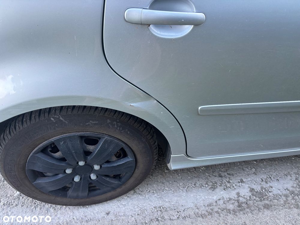 Volkswagen Polo 1.4 FSI Sportline - 9