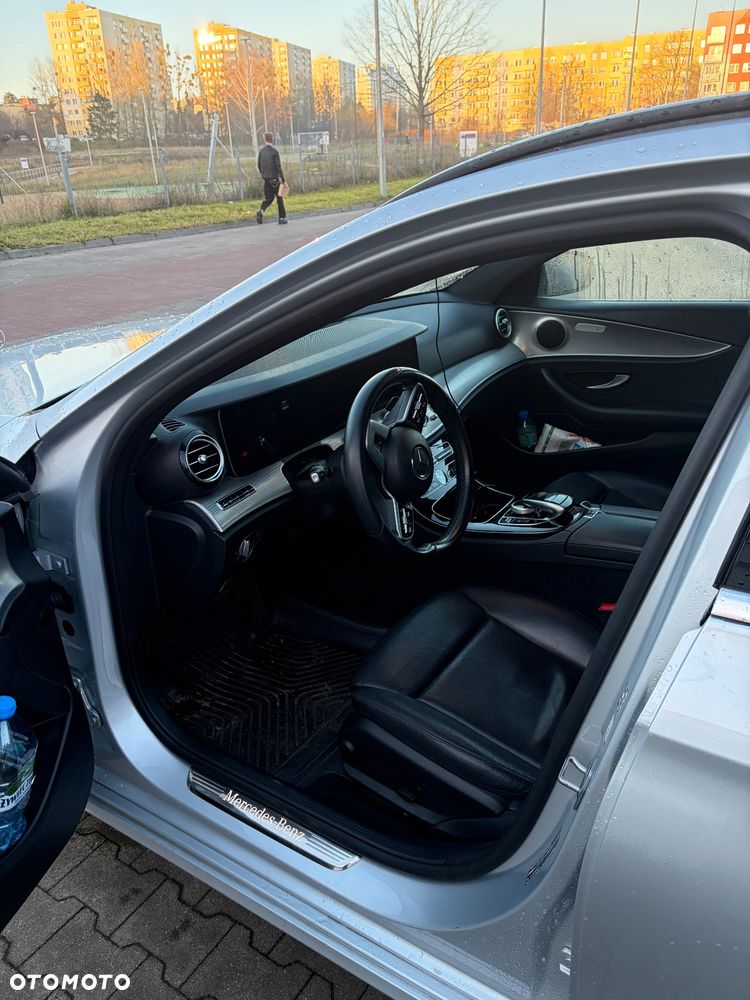 Mercedes-Benz Klasa E 220 d 4-Matic Avantgarde - 8