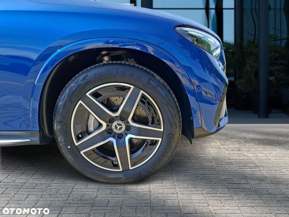Mercedes-Benz GLC - 16
