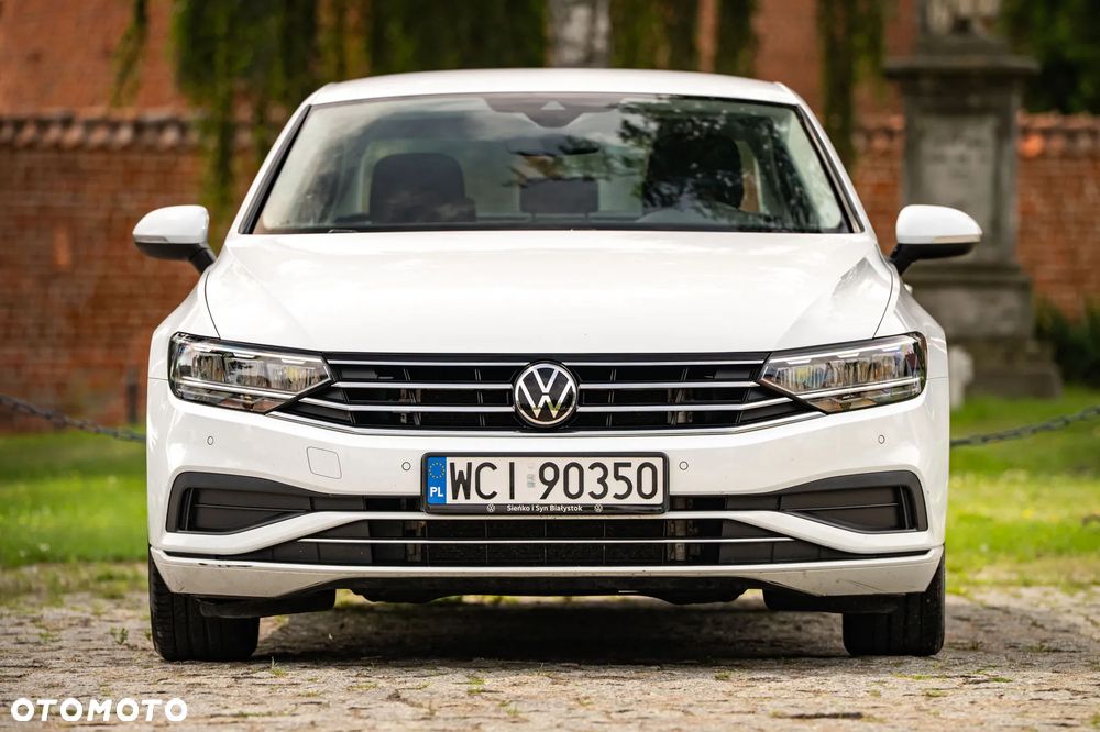 Volkswagen Passat 1.5 TSI EVO Comfortline DSG - 2