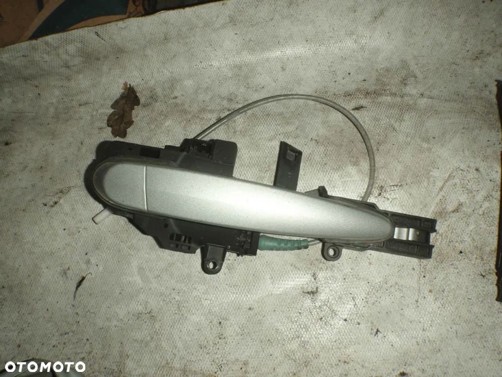 klamka linka zaślepka bmw e87 e90 e91 e92 - 1