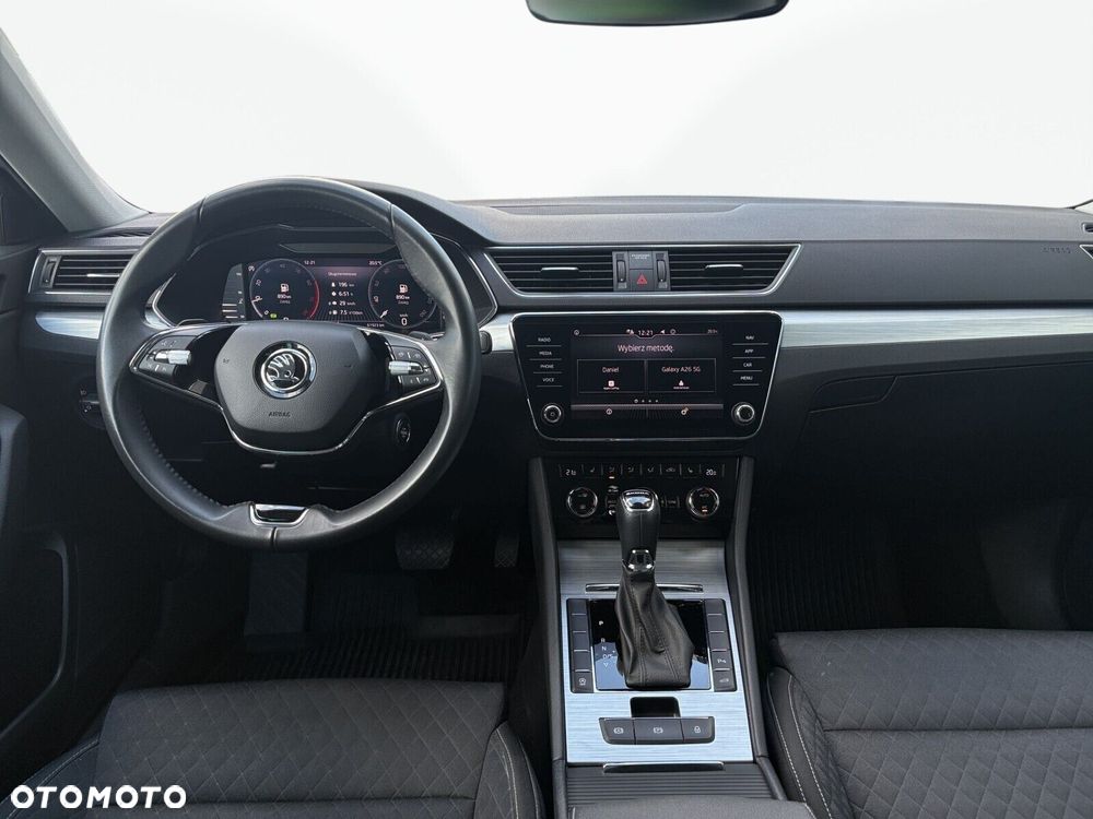Skoda Superb 1.5 TSI Ambition DSG - 17