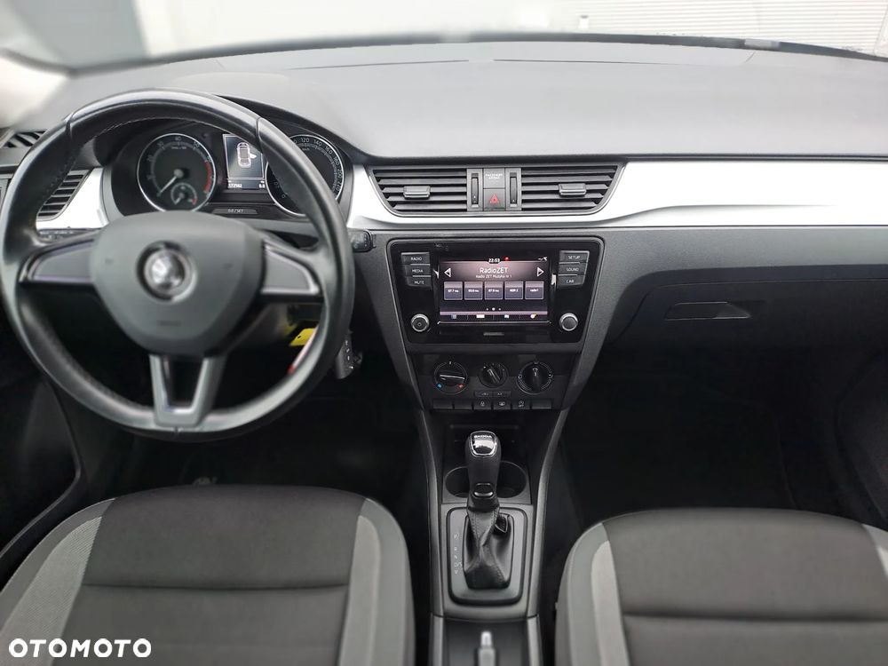 Skoda RAPID 1.0 TSI DSG Active - 14