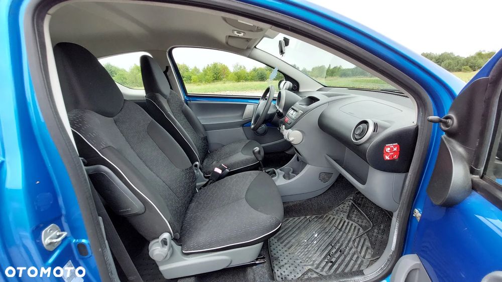 Peugeot 107 70 Urban Move - 38