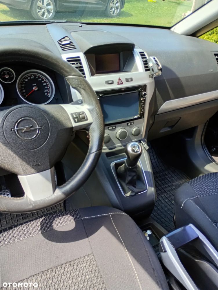 Opel Zafira 1.9 CDTI Elegance - 8
