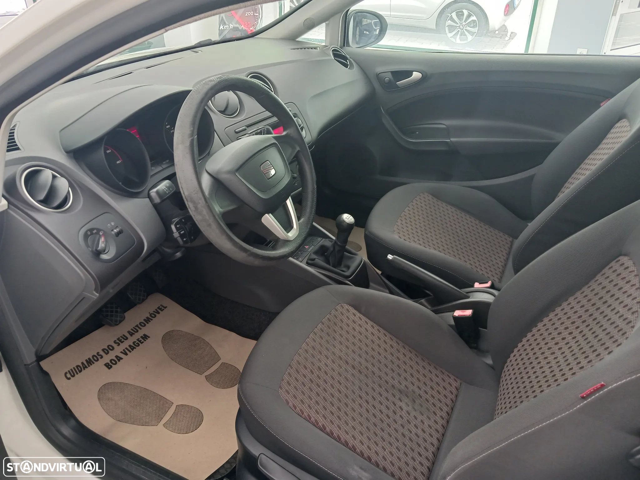 Seat 1.4 TDi Business JLL - 8