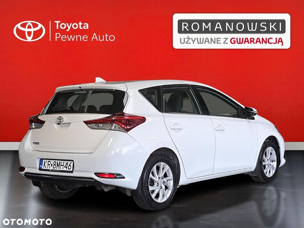 Toyota Auris - 9