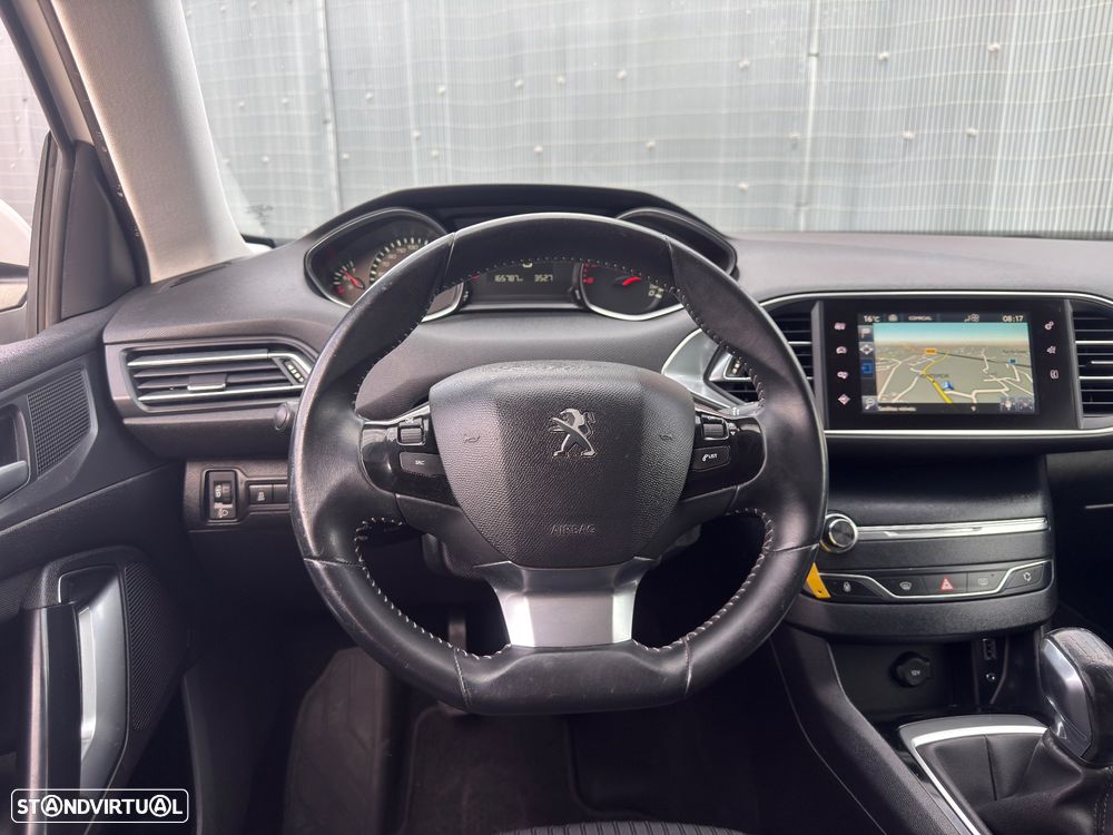 Peugeot 308 SW 1.6 HDi Premium - 10