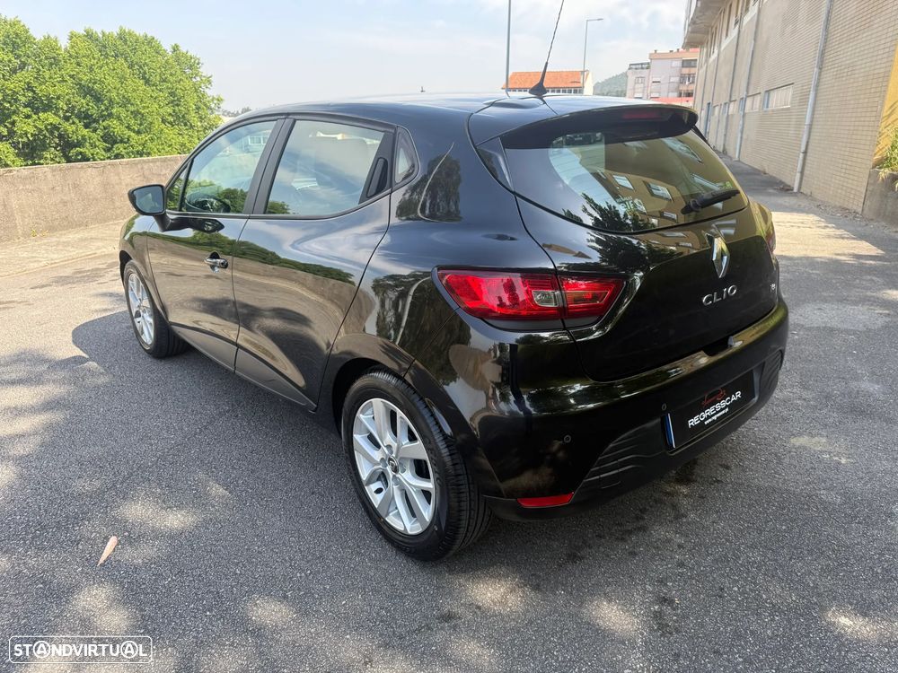 Renault Clio TCe 90 Luxe - 6