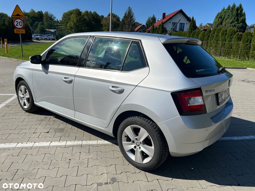 Skoda Fabia 1.0 Style - 4