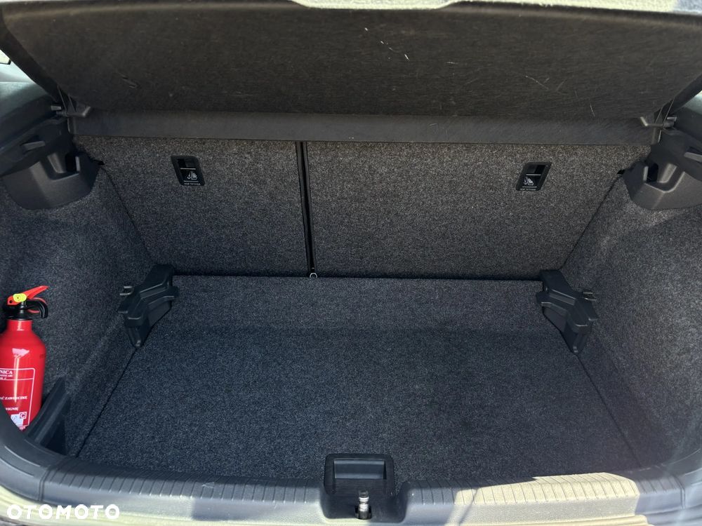 Volkswagen Polo 1.6 TDI SCR Comfortline - 13