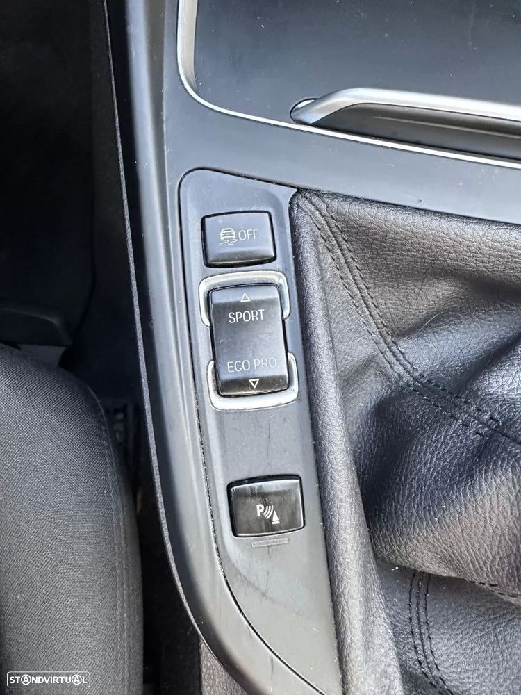 BMW 116 d Line Sport - 41