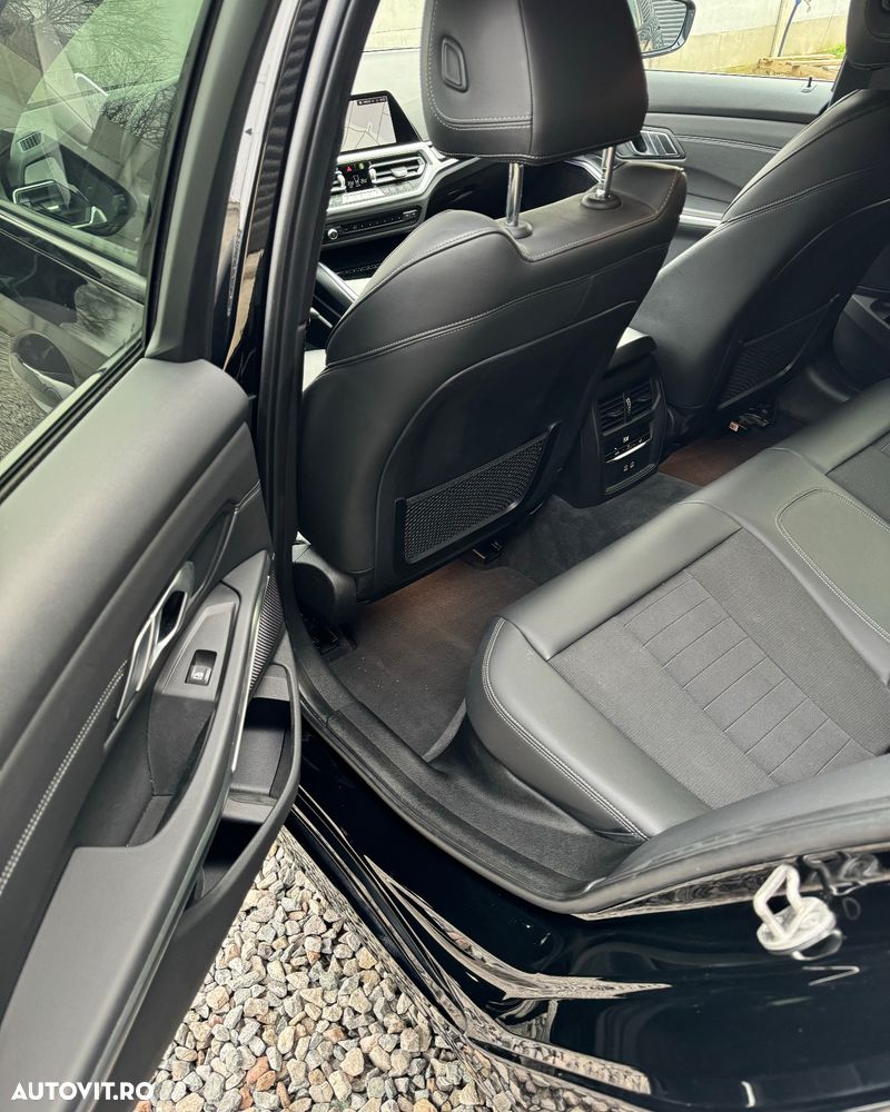 BMW Seria 3 318i Touring Aut. Sport Line - 16