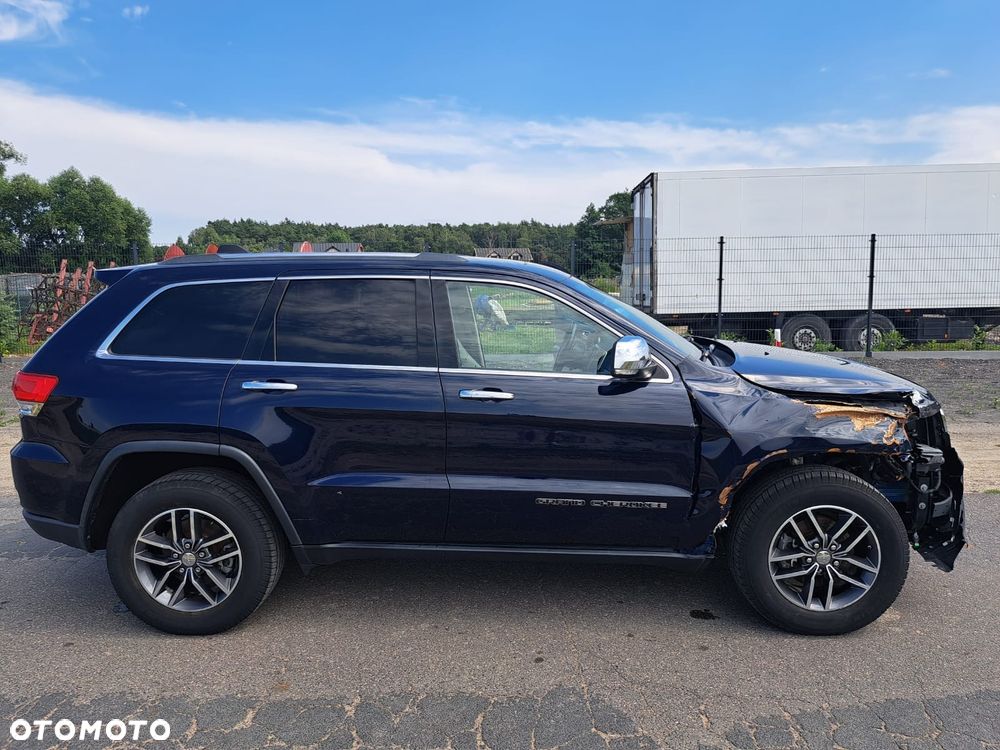 Jeep Grand Cherokee - 9