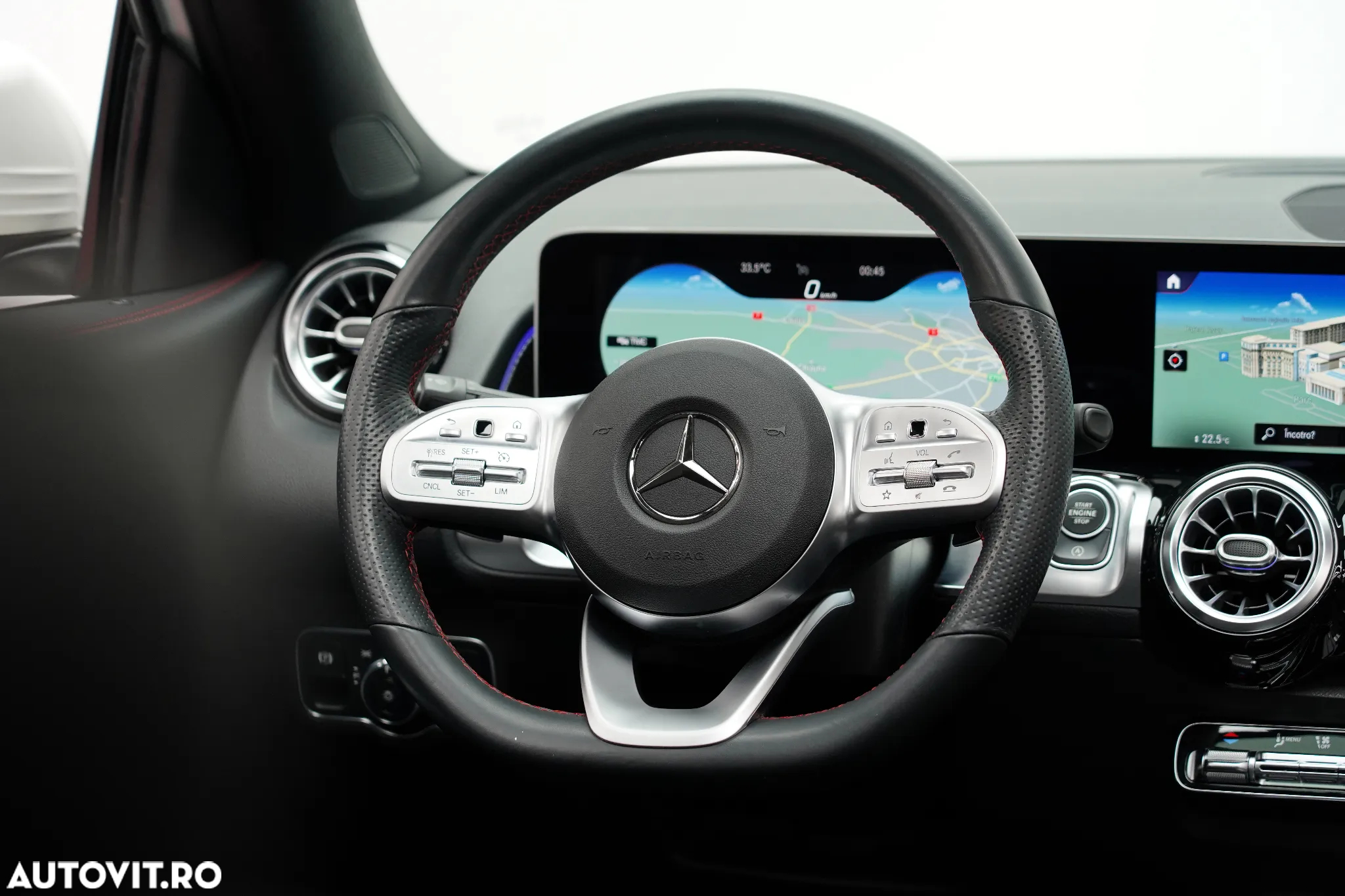 Mercedes-Benz GLB 220 d 4Matic 8G-DCT AMG Line Advanced Plus - 23