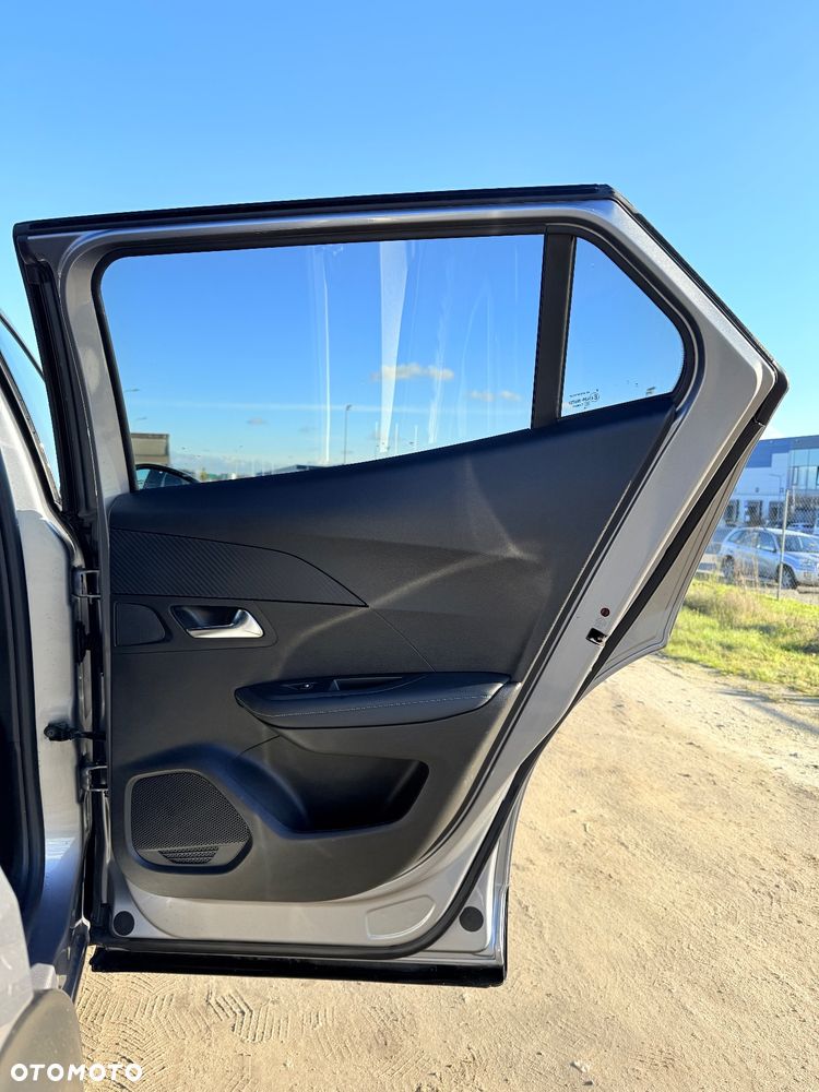 Peugeot 2008 BlueHDi 130 EAT8 Allure - 12