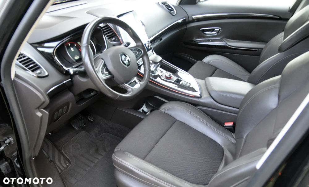 Renault Espace 1.6 dCi Energy Initiale Paris EDC - 6