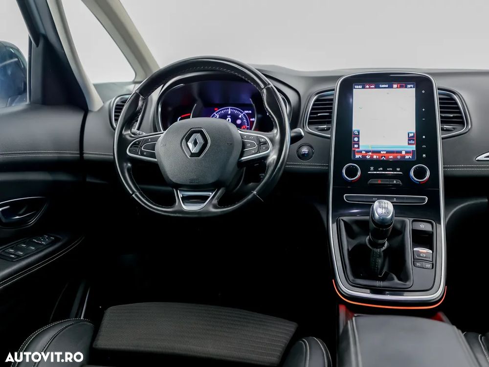 Renault Grand Scenic BLUE dCi 120 BOSE EDITION - 8