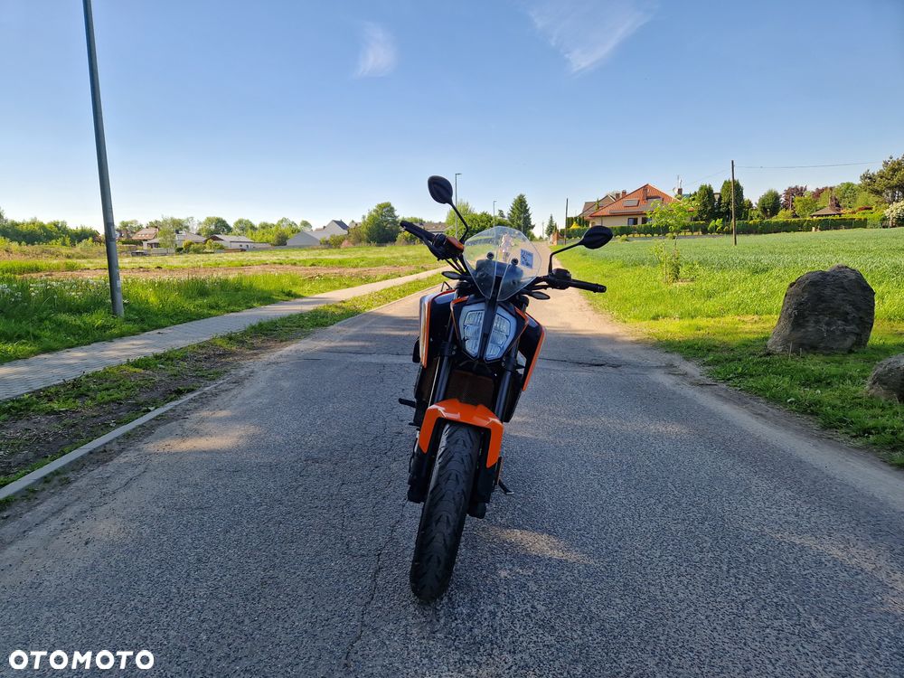 KTM Duke 790 - 1