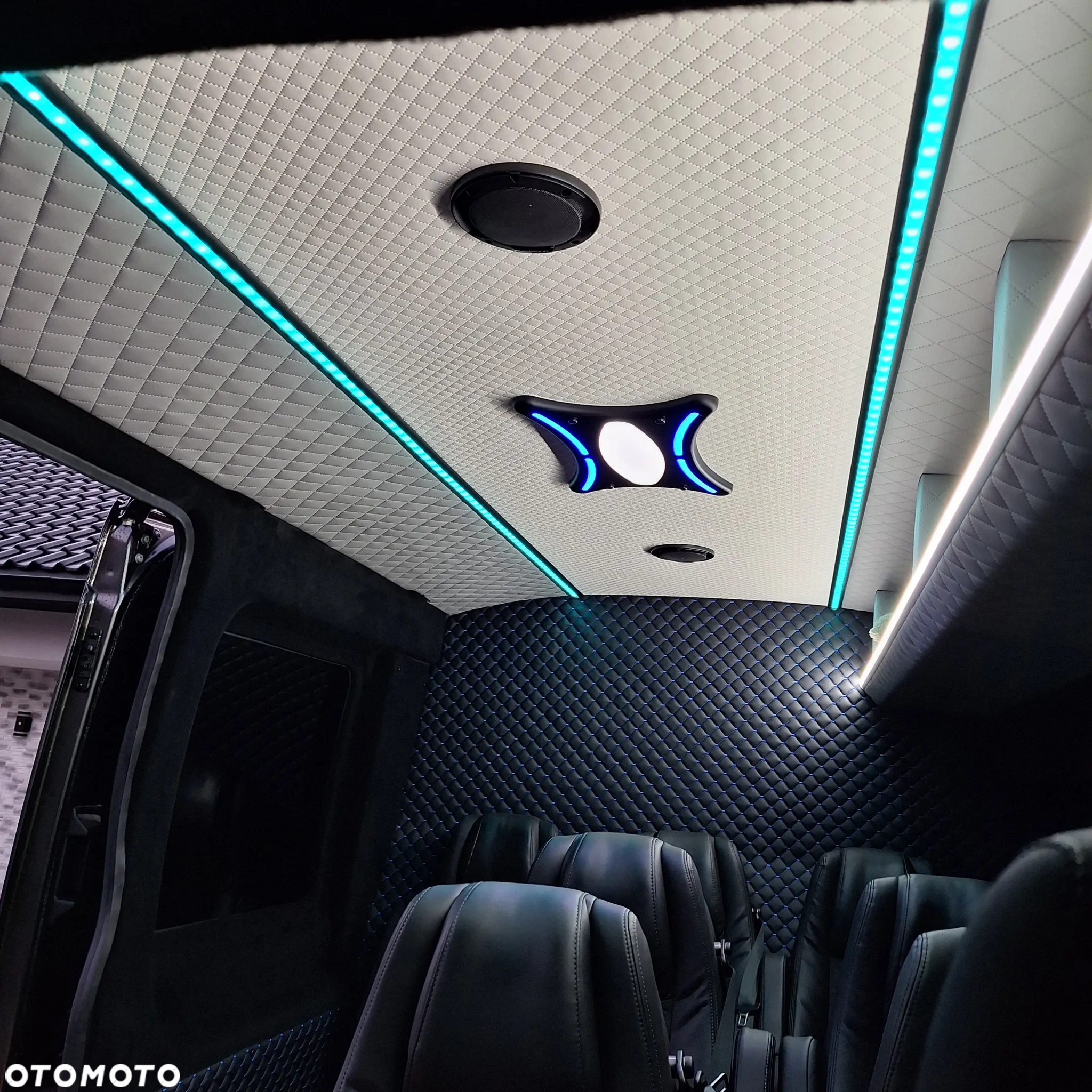 Ford Transit - 8