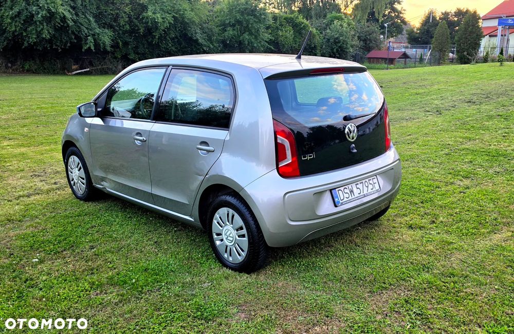 Volkswagen up! 1.0 high Perfectline - 25