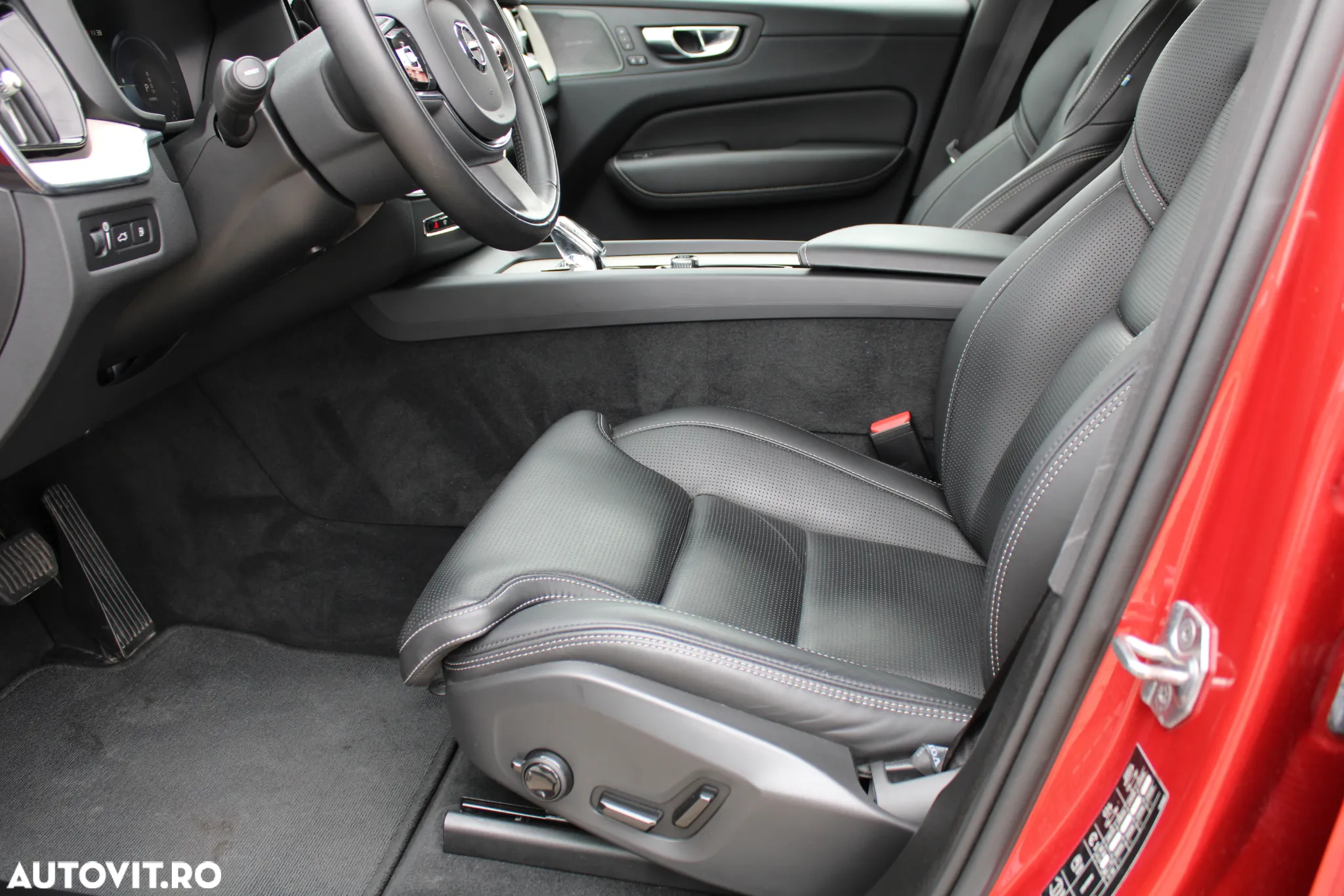 Volvo XC 60 T8 Twin Engine AWD Inscription - 10