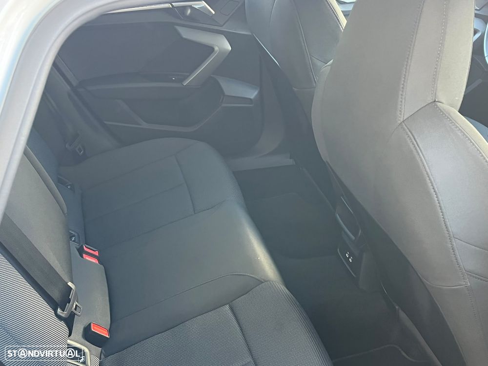 Audi A3 Sportback 30 TFSI Advanced S tronic - 39