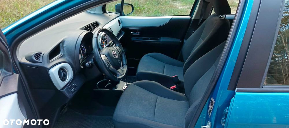 Toyota Yaris - 6