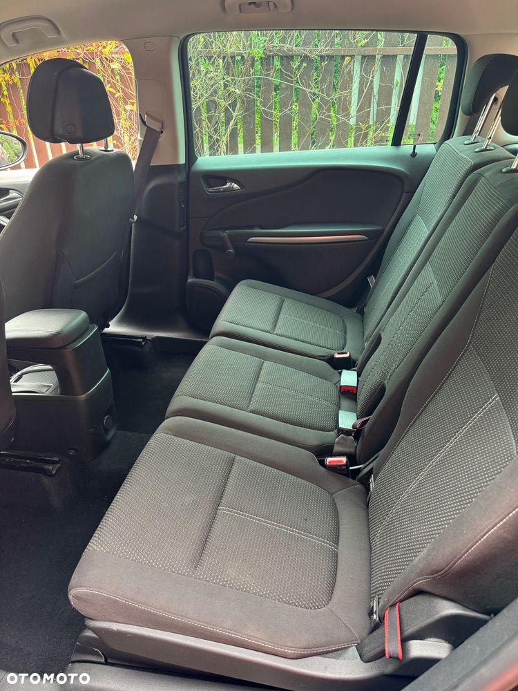 Opel Zafira 2.0 CDTI Cosmo - 9