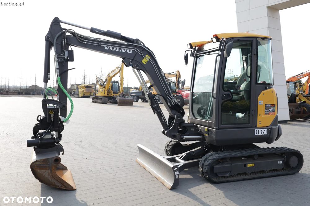 Volvo ECR35D - 13